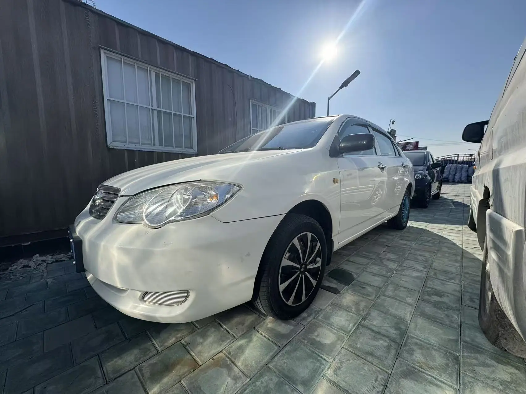 BYD F3  из Китая