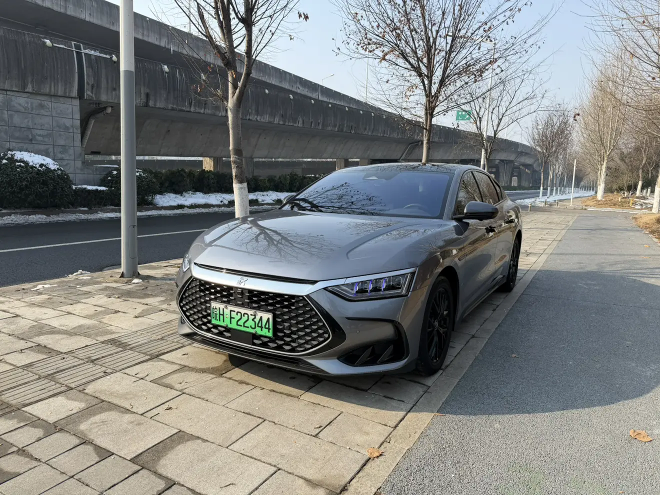 BYD HAN DM  из Китая