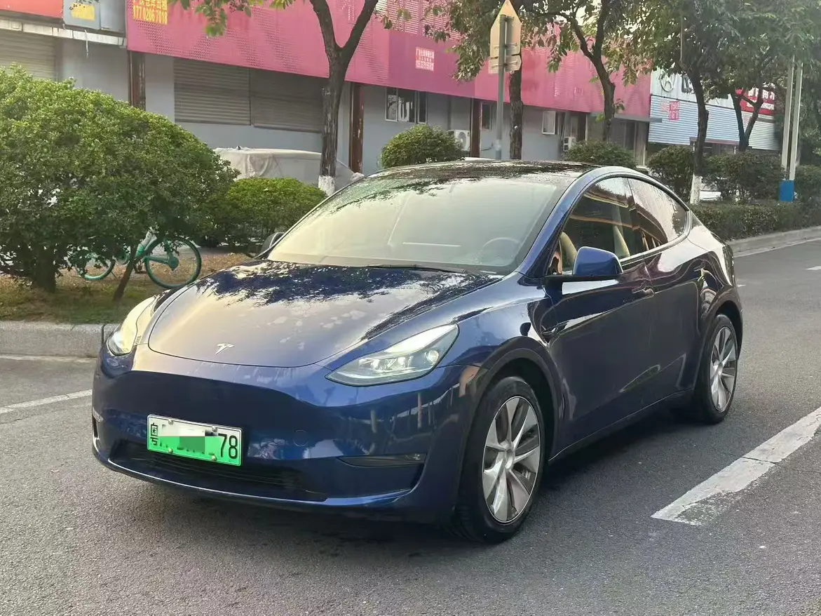 Tesla Model Y  из Китая