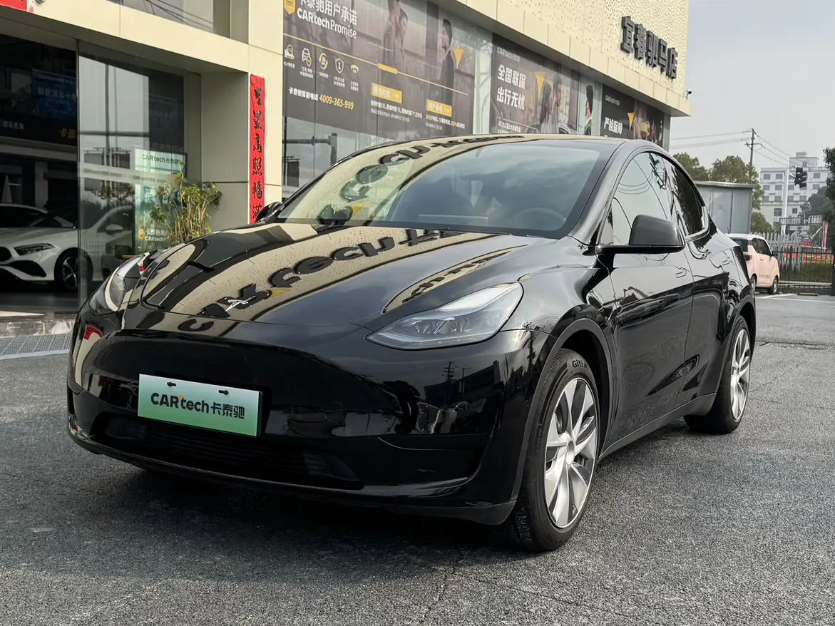 Tesla Model Y  из Китая