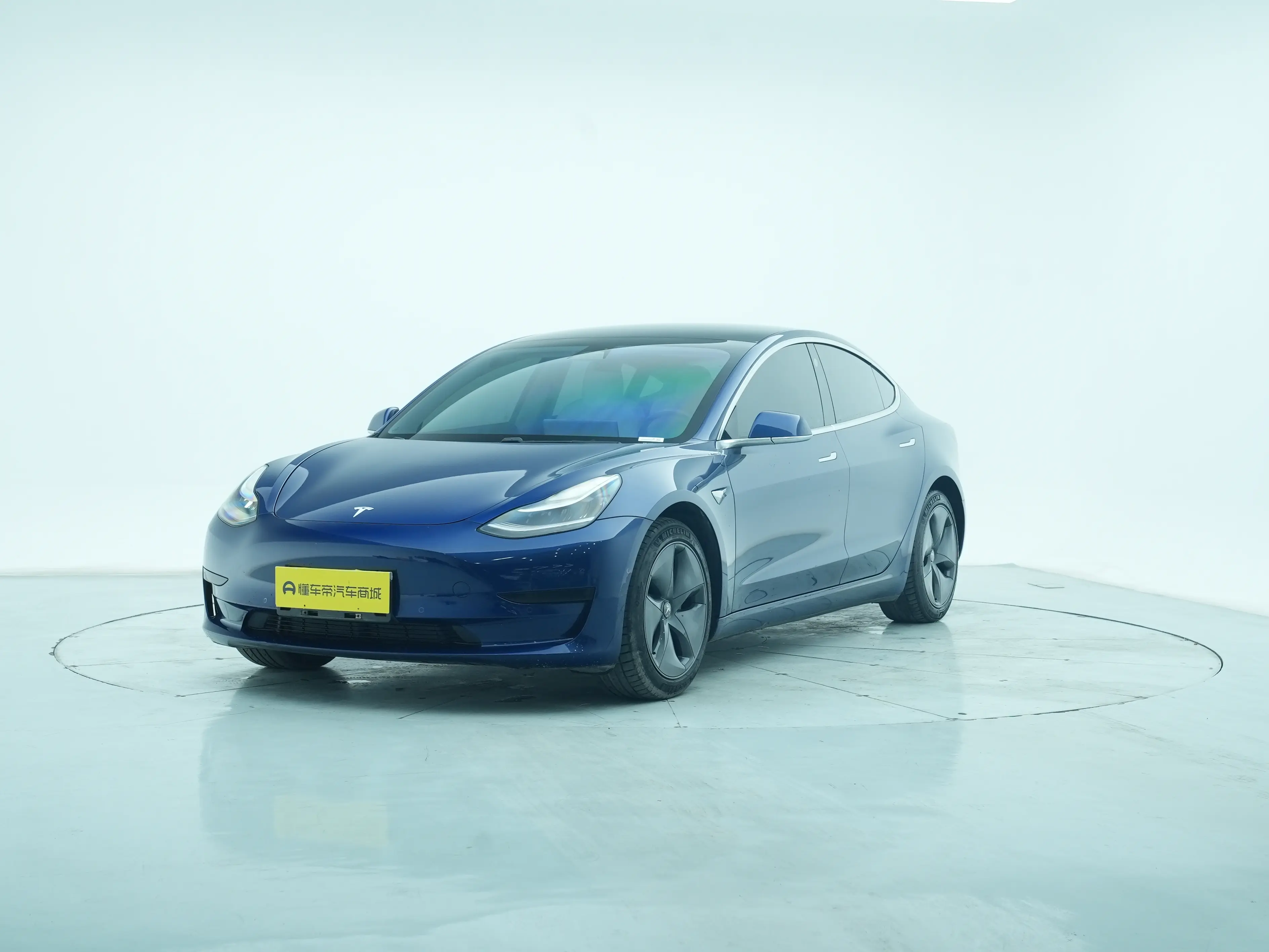 Tesla Model 3  из Китая