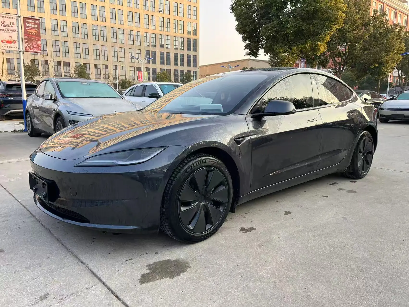 Tesla Model 3  из Китая