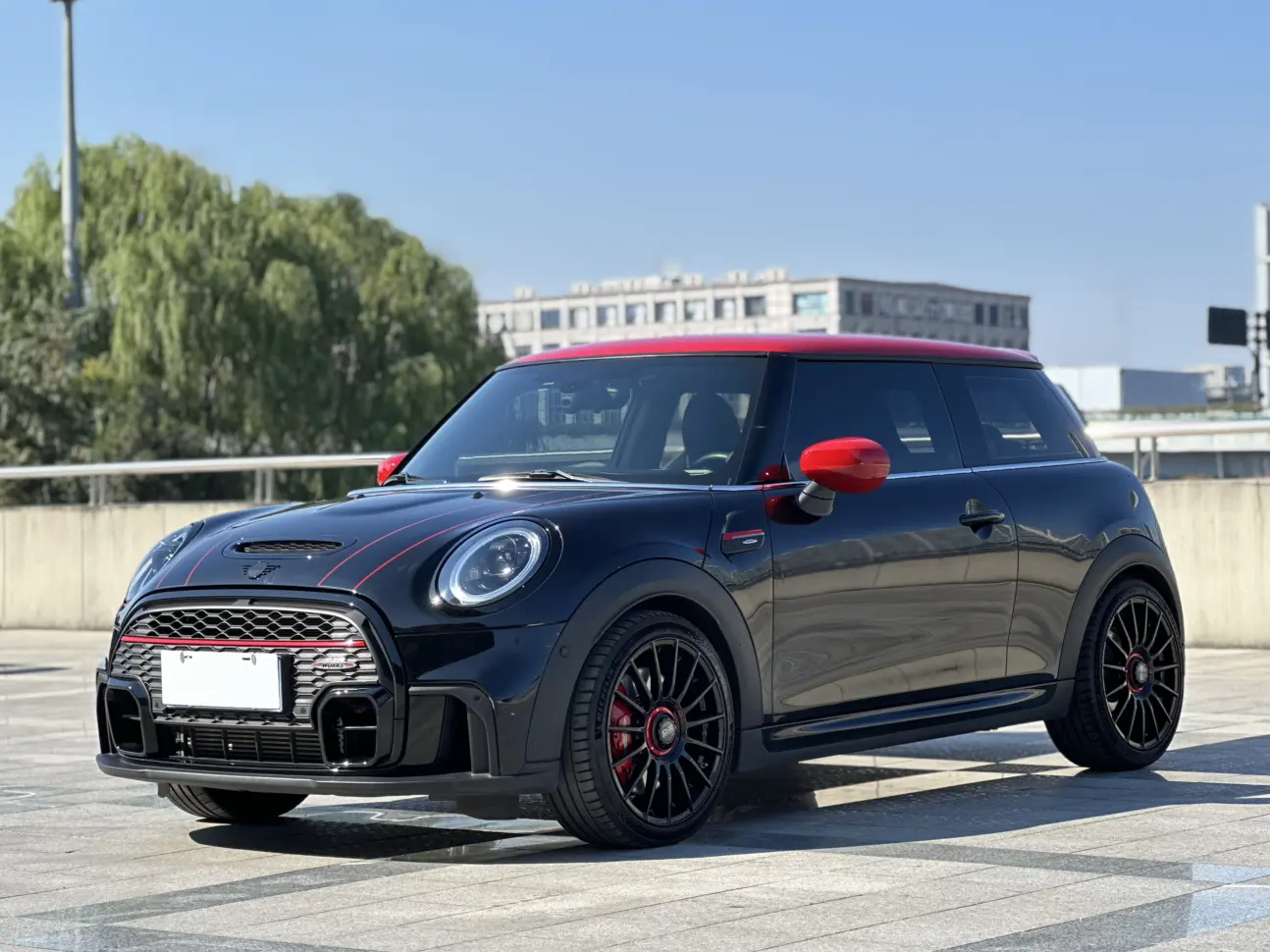 MINI JCW  из Китая