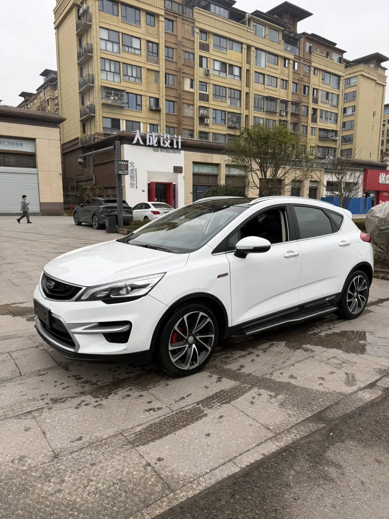 Geely Emgrand GS  из Китая