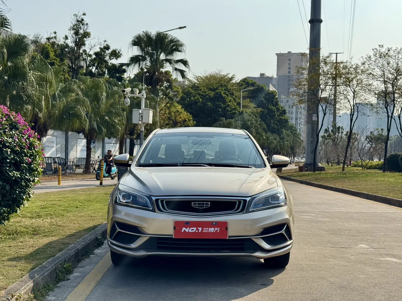 Geely Emgrand  из Китая