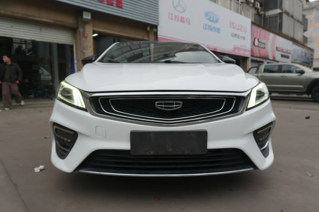 Geely Binrui  из Китая