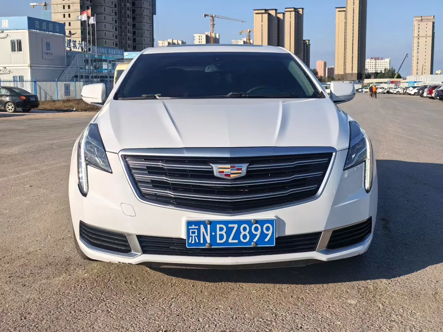 Cadillac XTS  из Китая