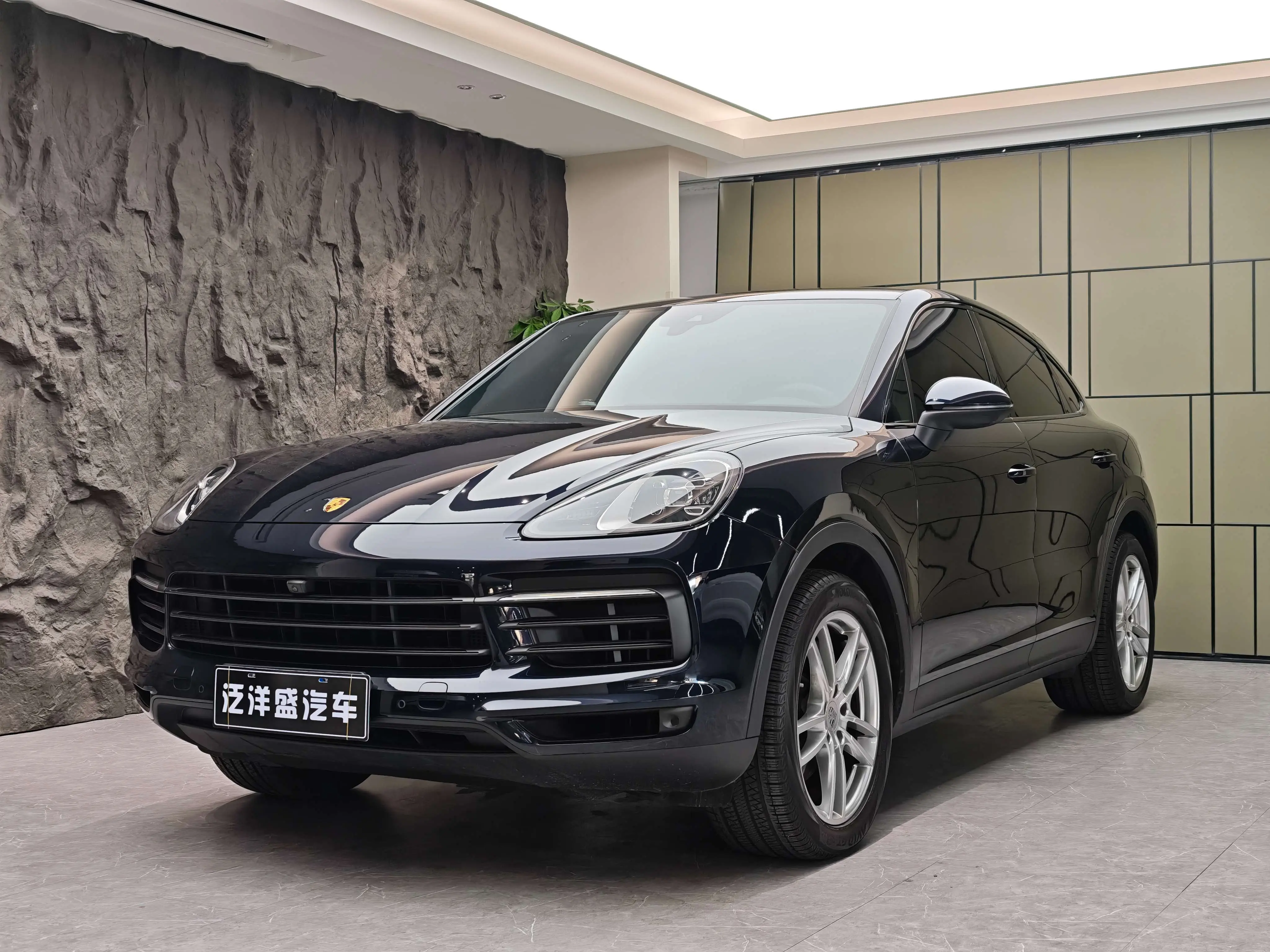 Porsche Cayenne Coupe  из Китая