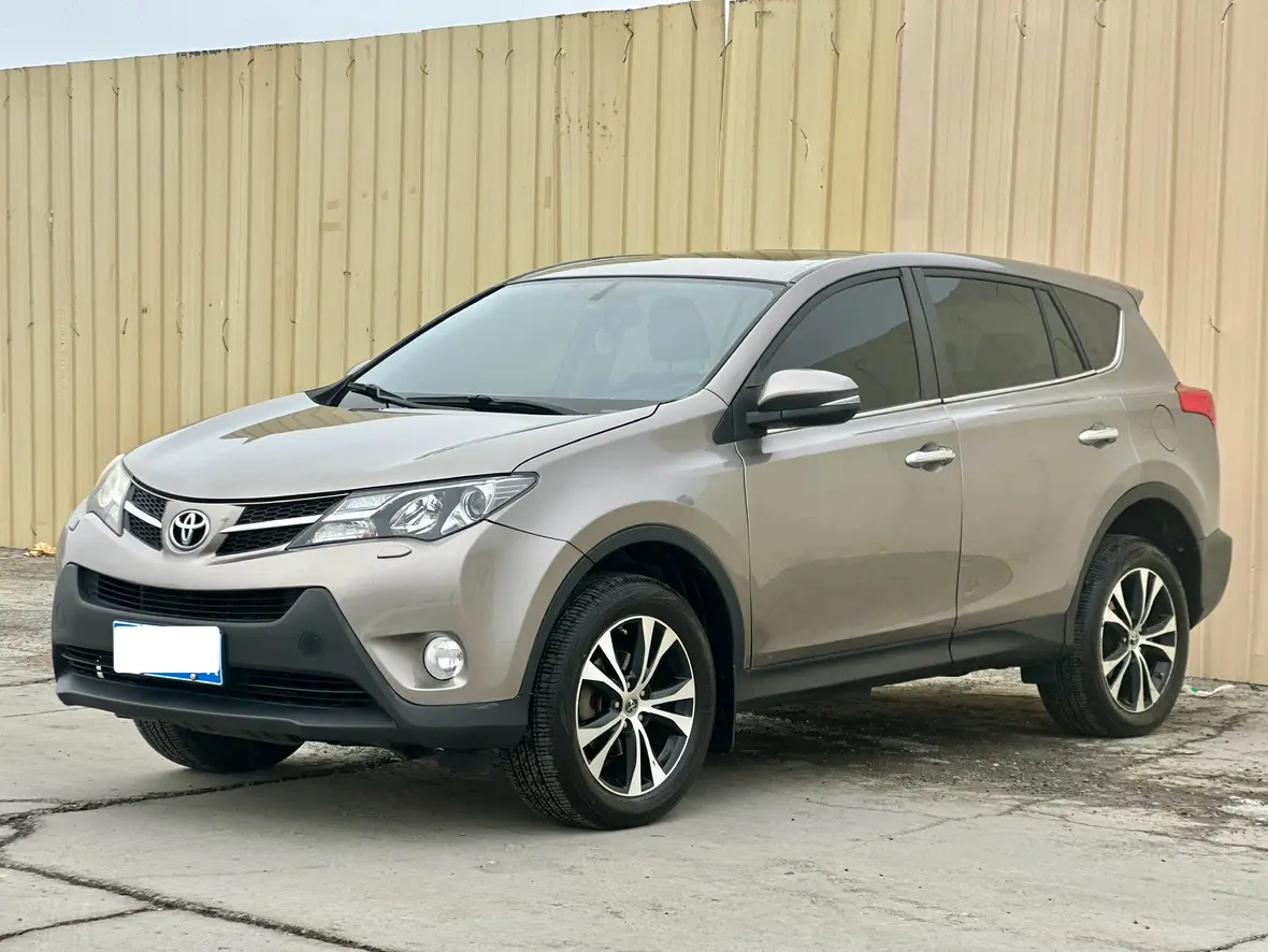 Toyota RAV4  из Китая