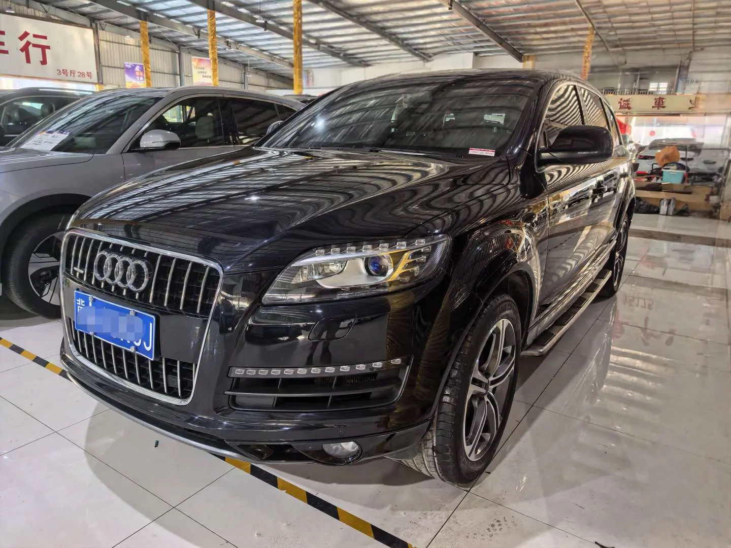 Audi Q7  из Китая