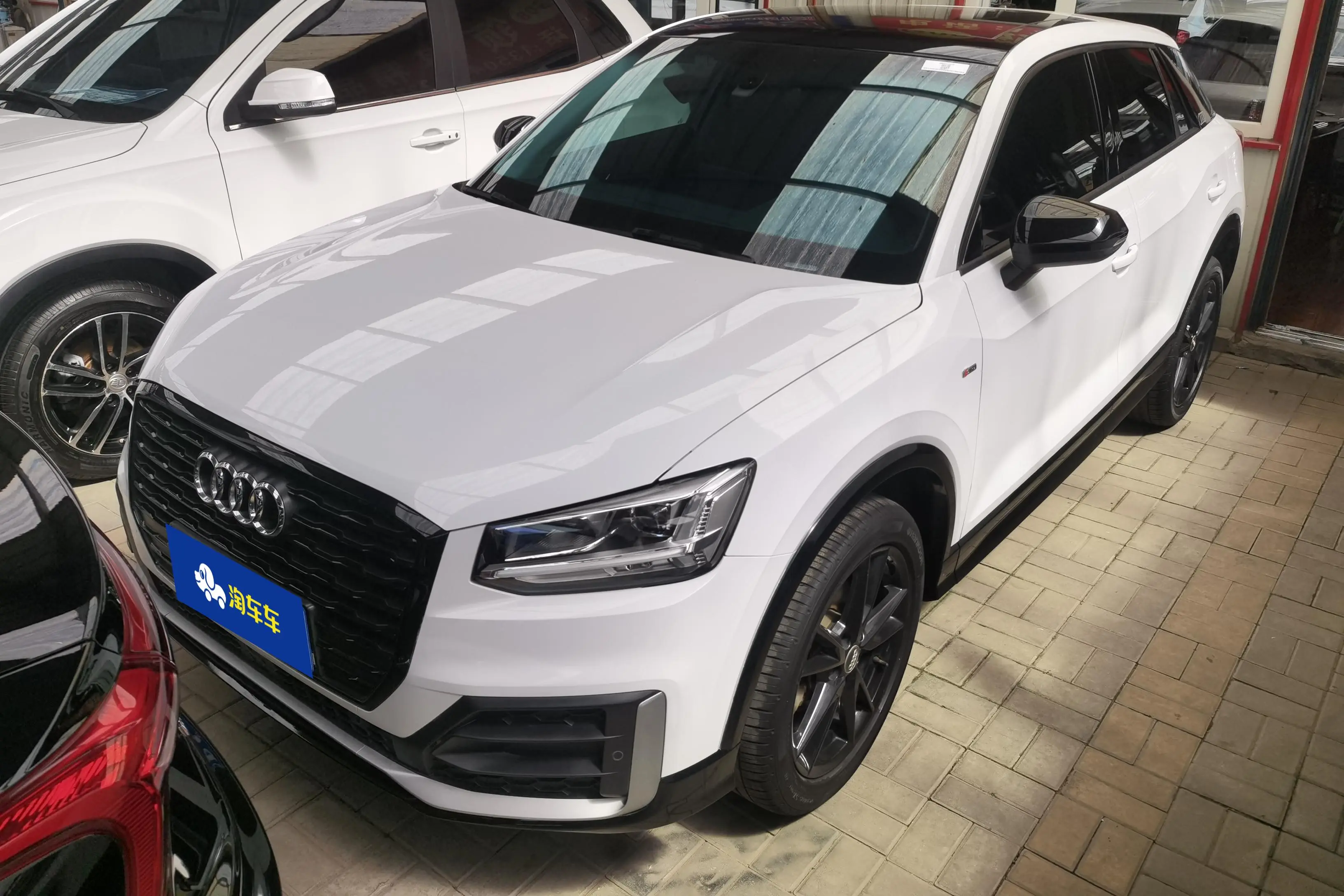 Audi Q2L  из Китая