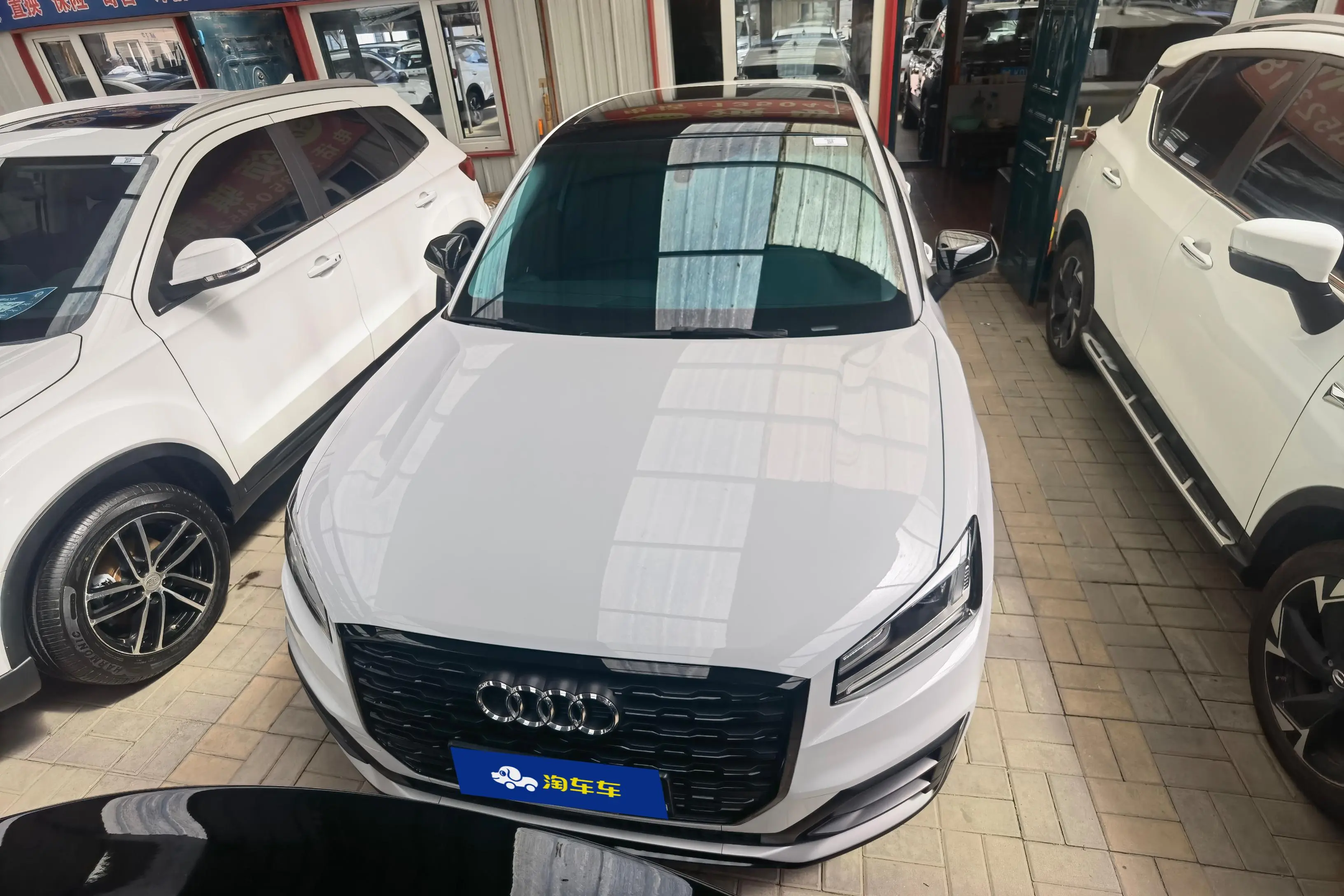 Audi Q2L  из Китая