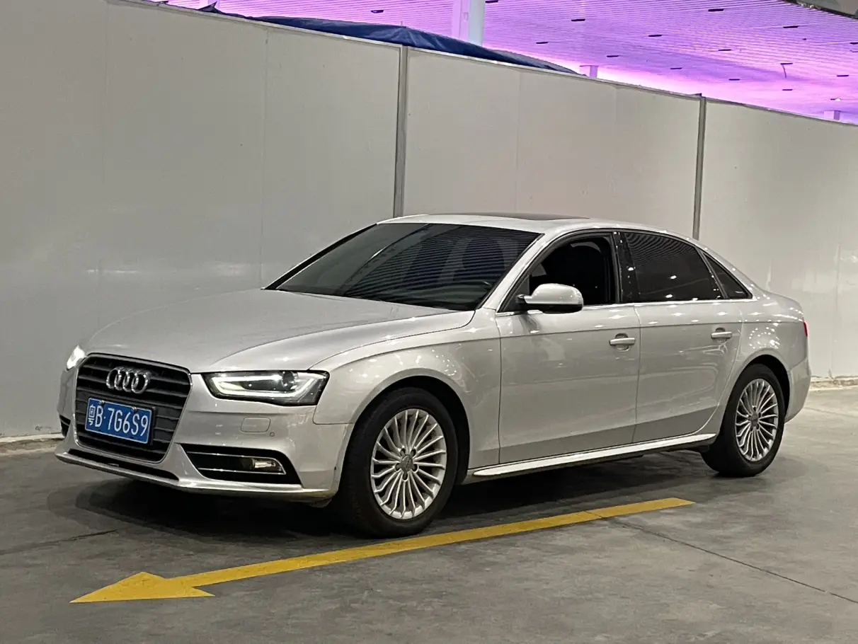 Audi A4L  из Китая