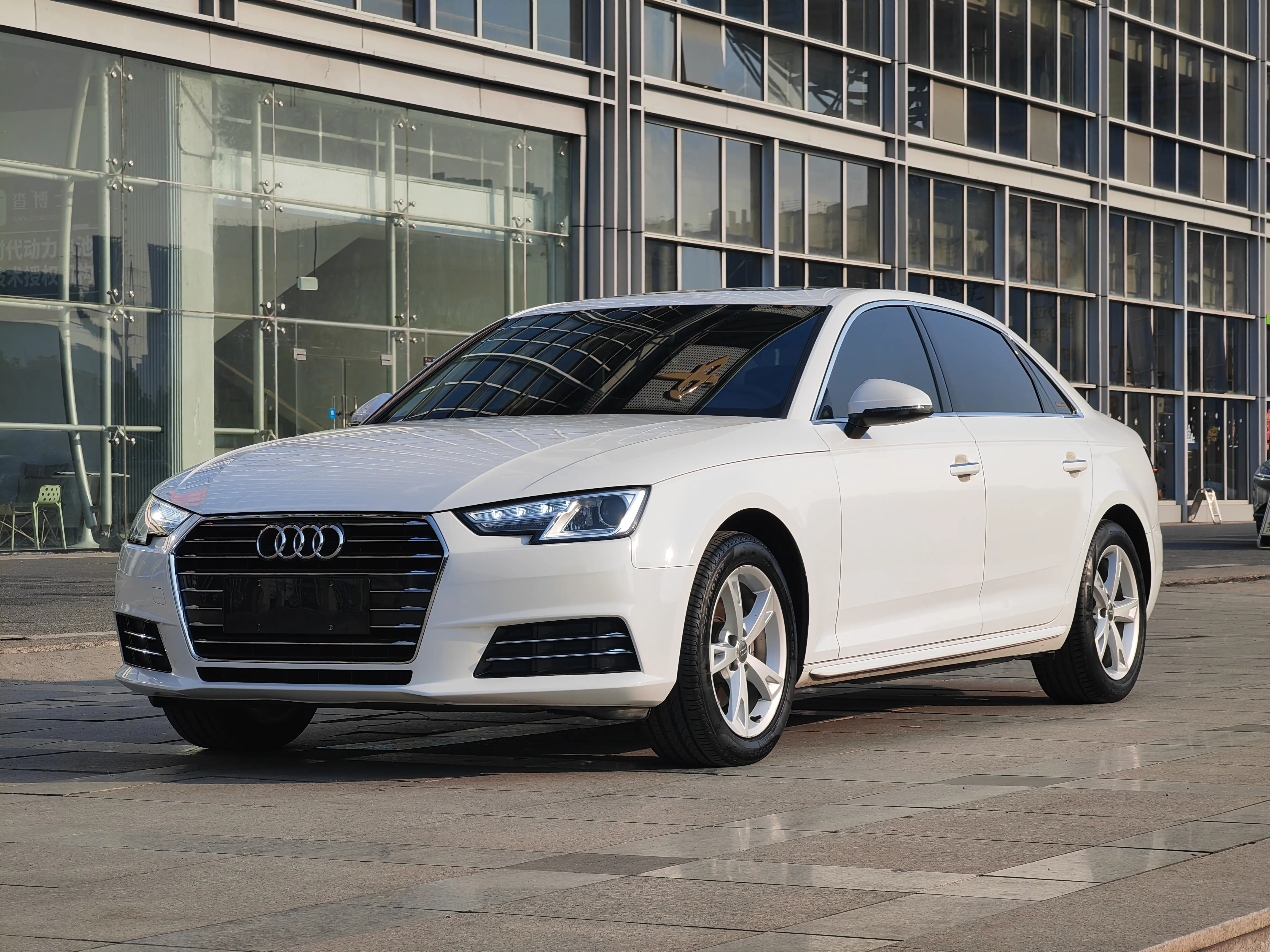 Audi A4L  из Китая