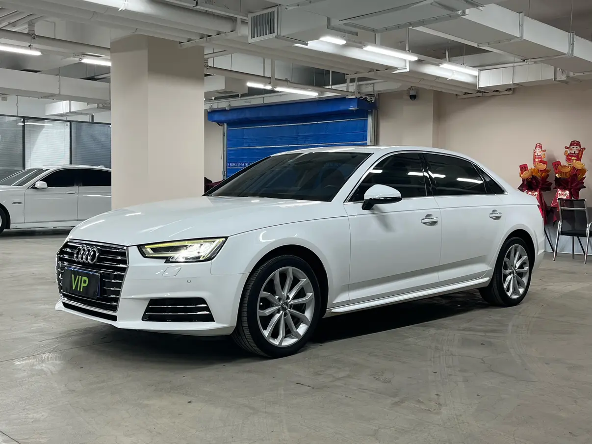 Audi A4L  из Китая