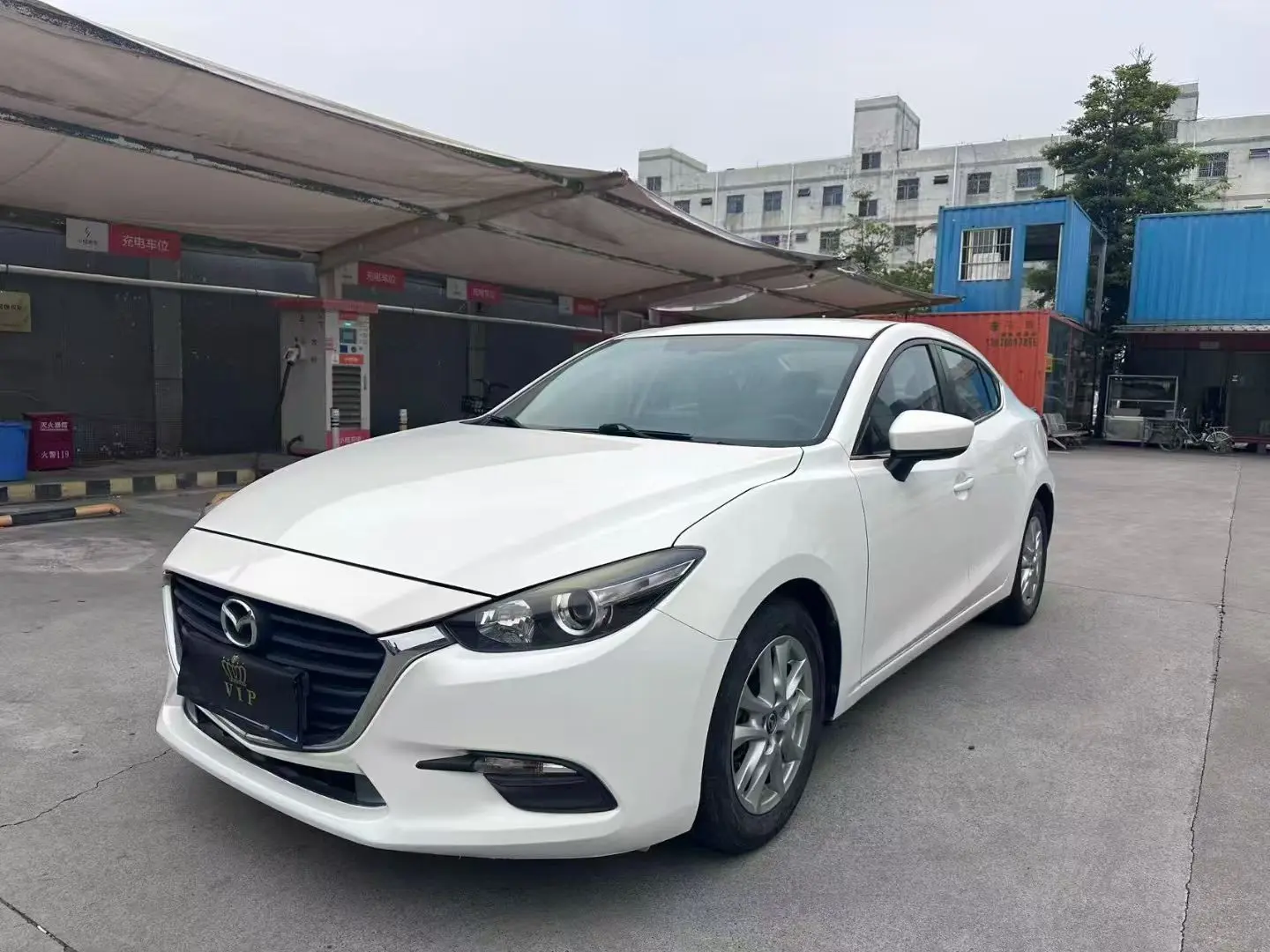 Mazda Axela (Mazda3)  из Китая