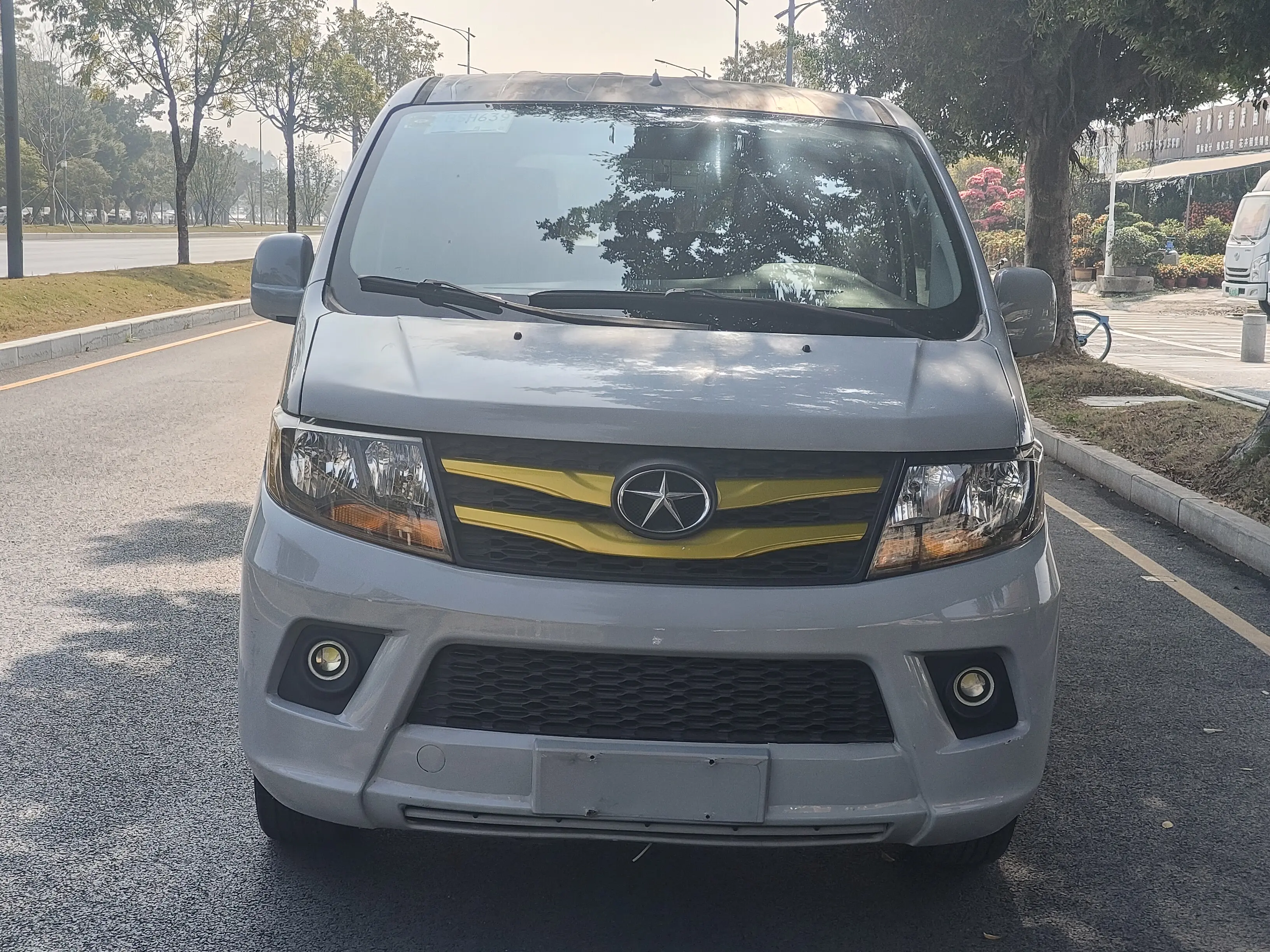JAC Ruifeng M3  из Китая