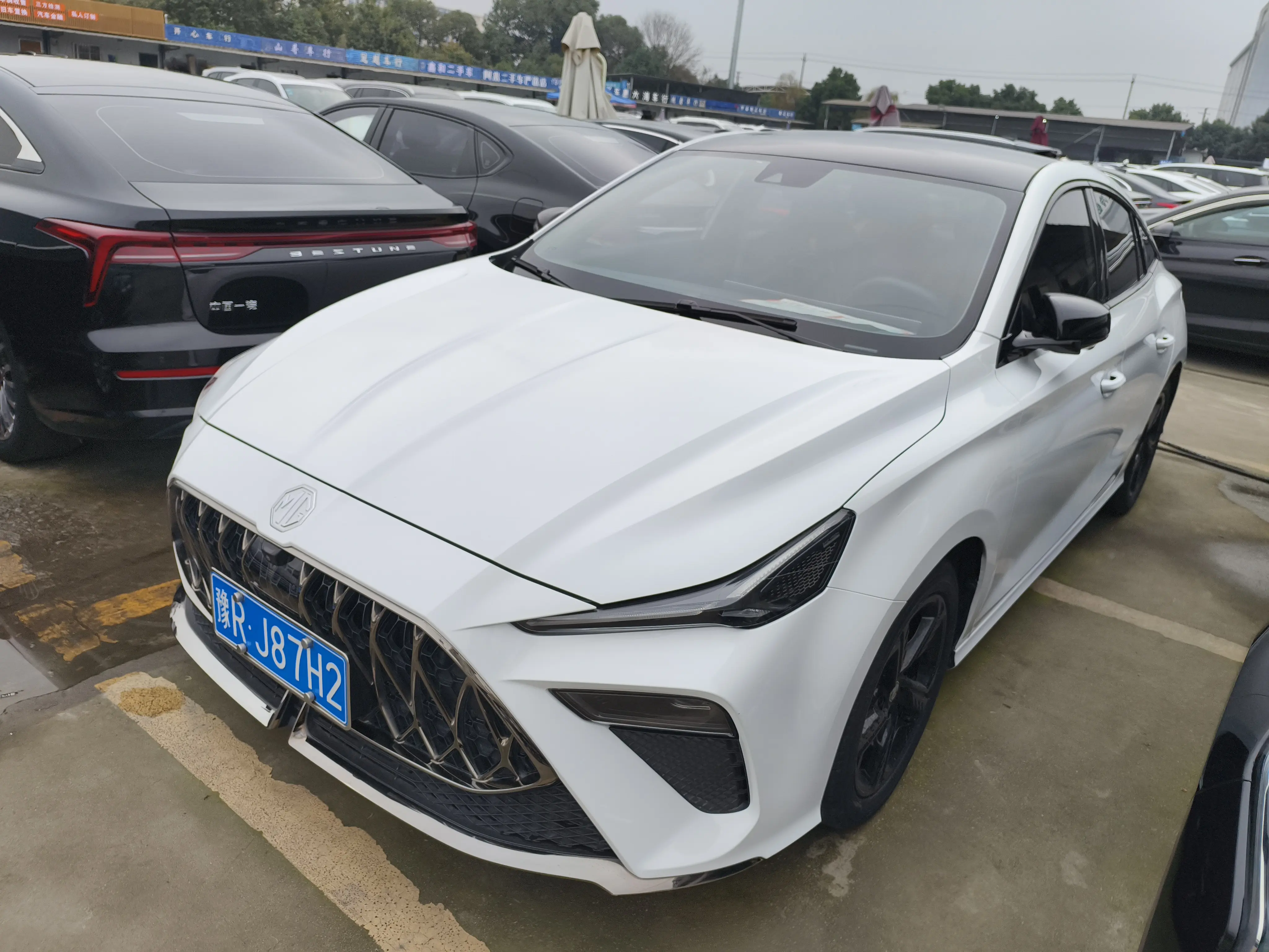 MG 5  из Китая