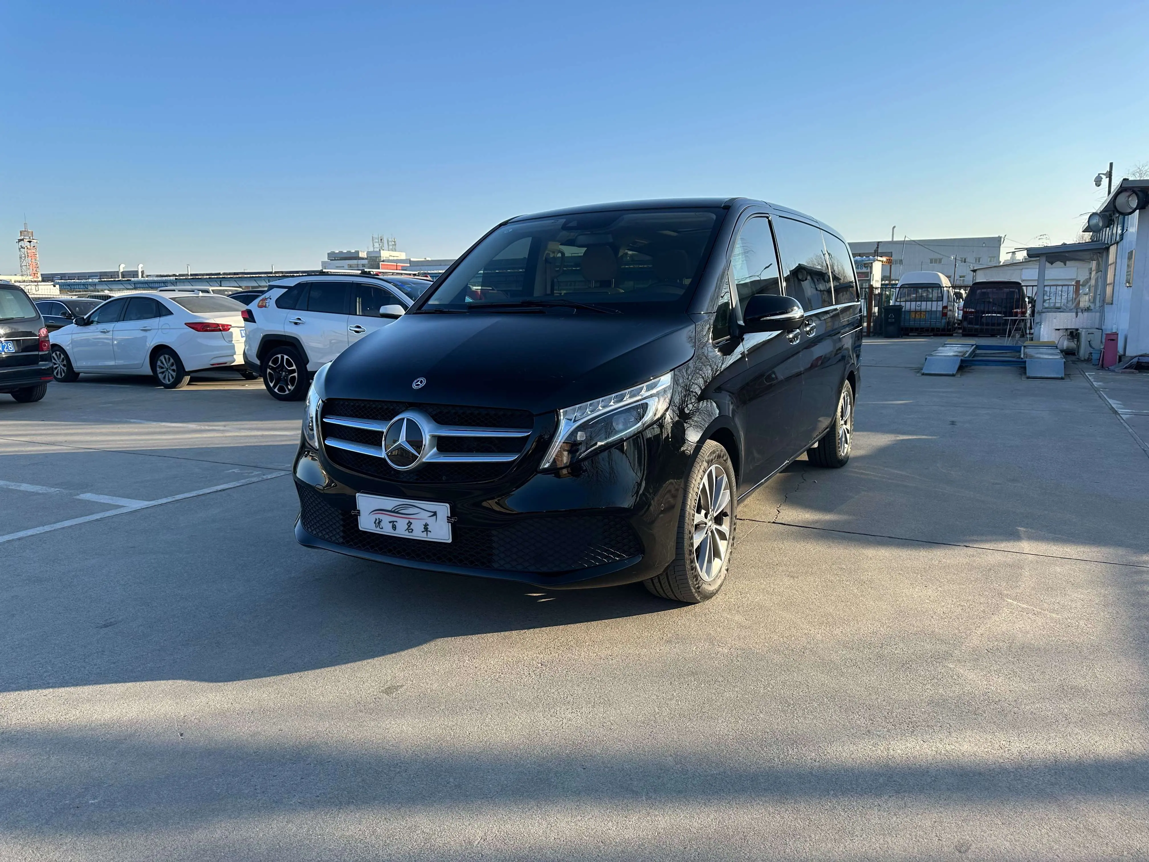 Mercedes-Benz Mercedes Benz V Class  из Китая