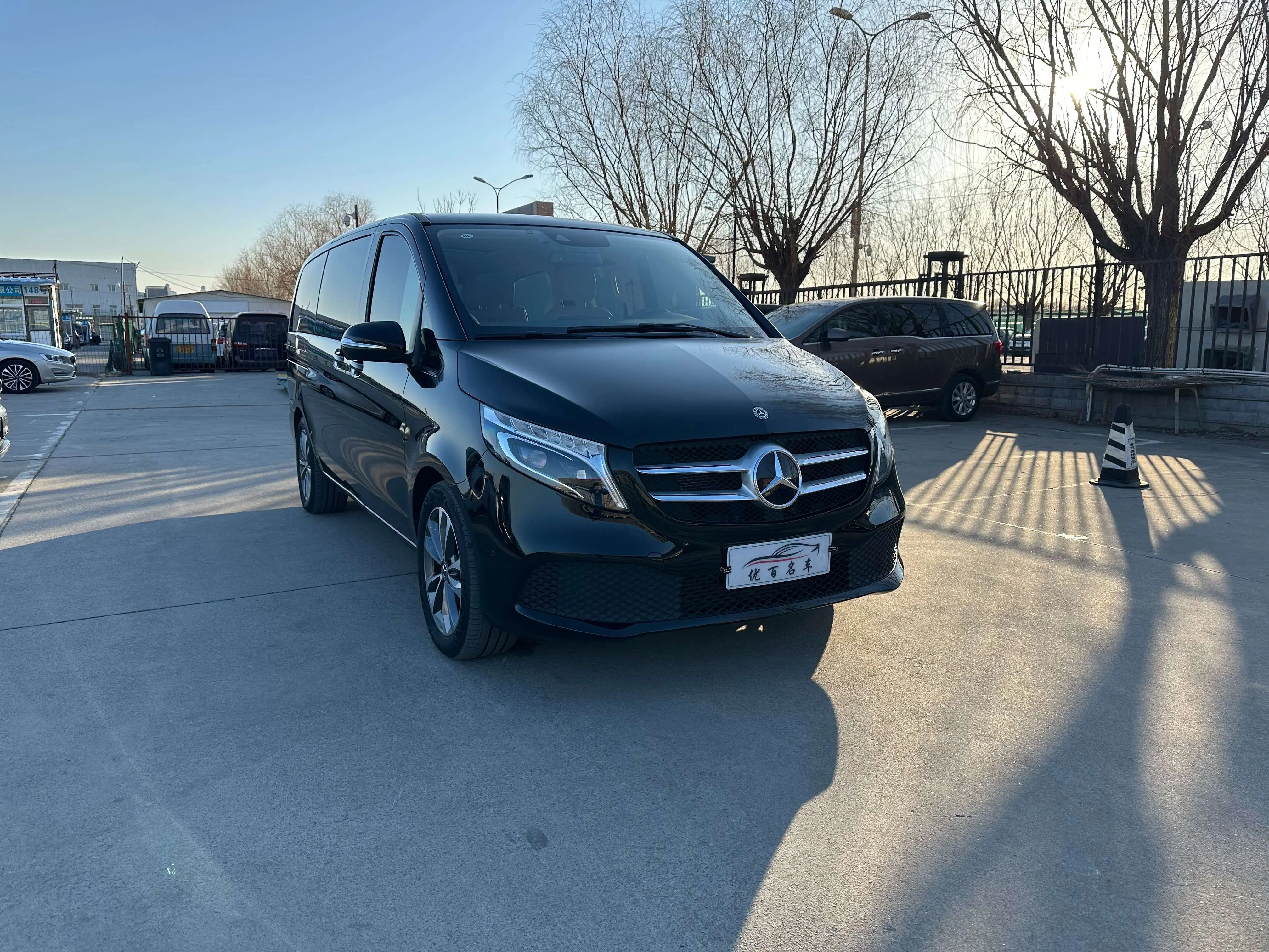 Mercedes-Benz Mercedes Benz V Class  из Китая