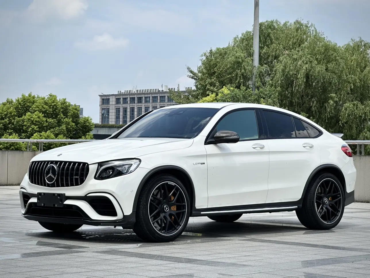 Mercedes-Benz GLC Coupe AMG  из Китая