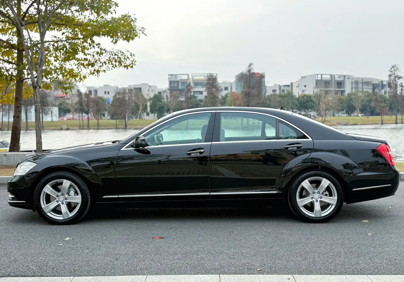 Mercedes-Benz Mercedes Benz S Class  из Китая