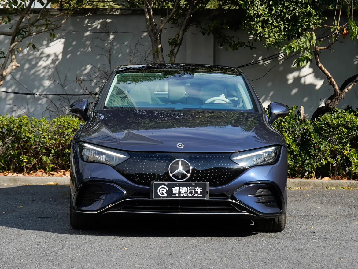 Mercedes-Benz EQE  из Китая