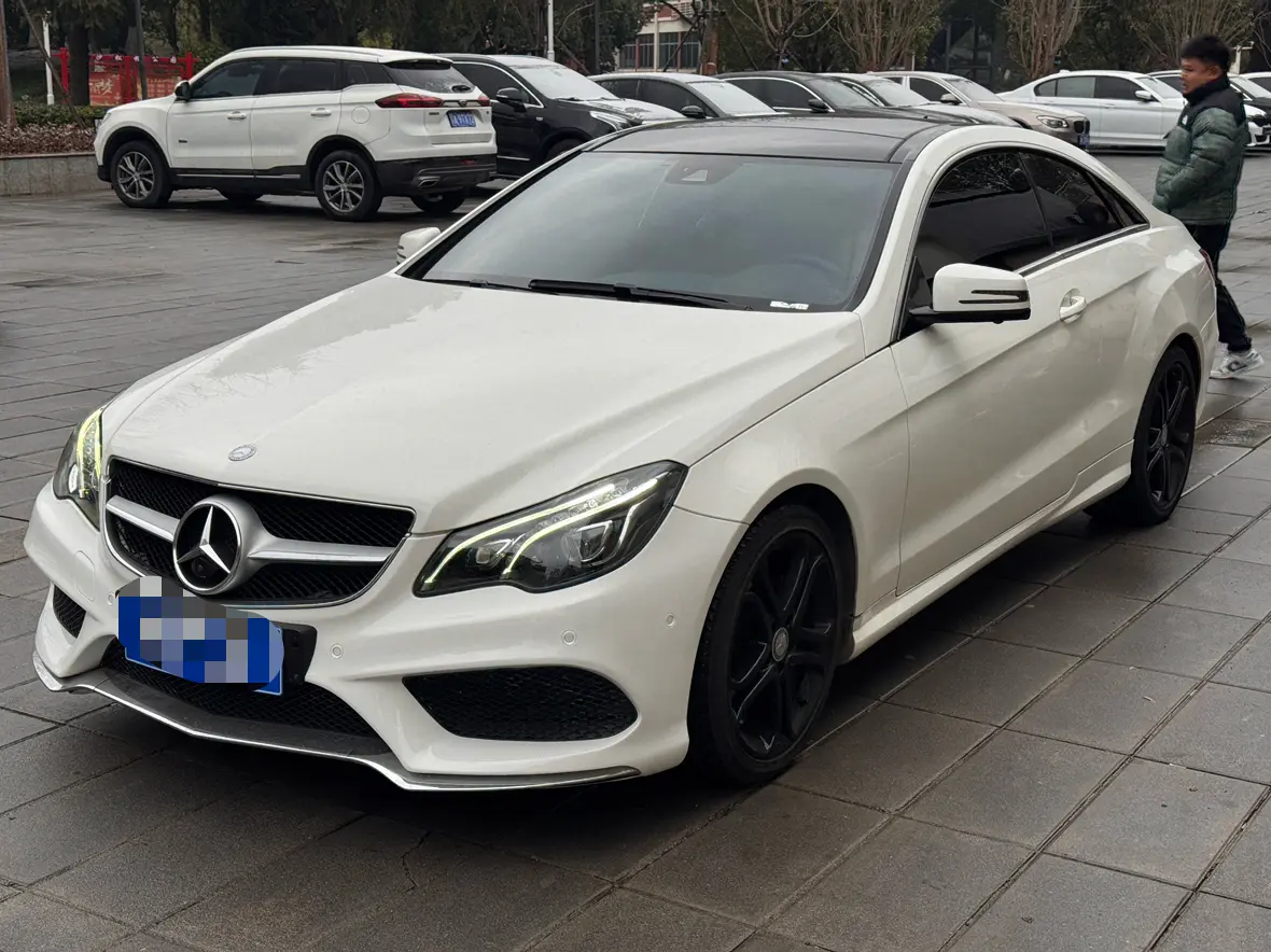 Mercedes-Benz E-Class  из Китая