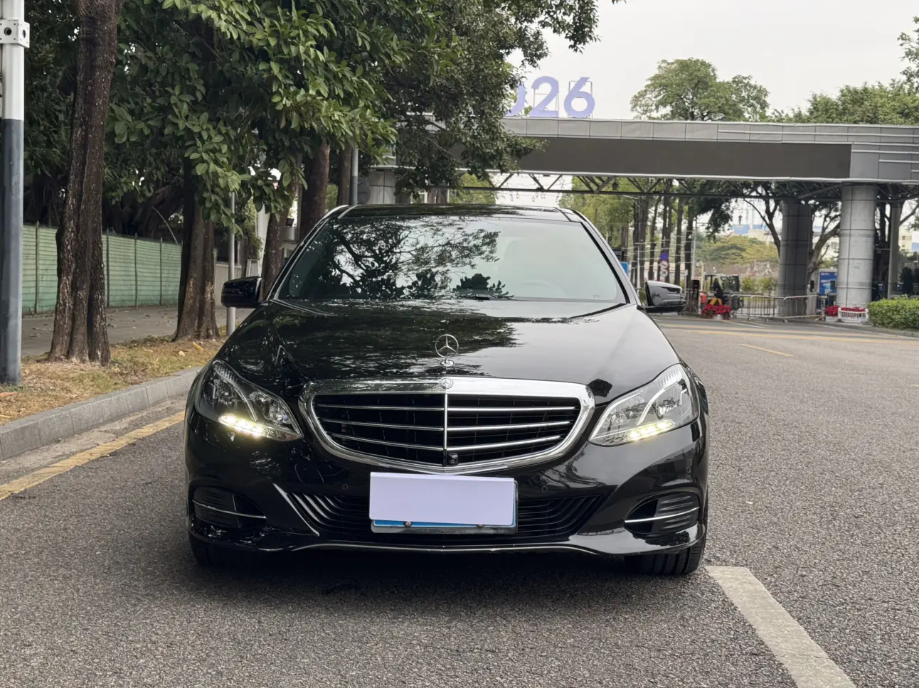 Mercedes-Benz E-Class  из Китая