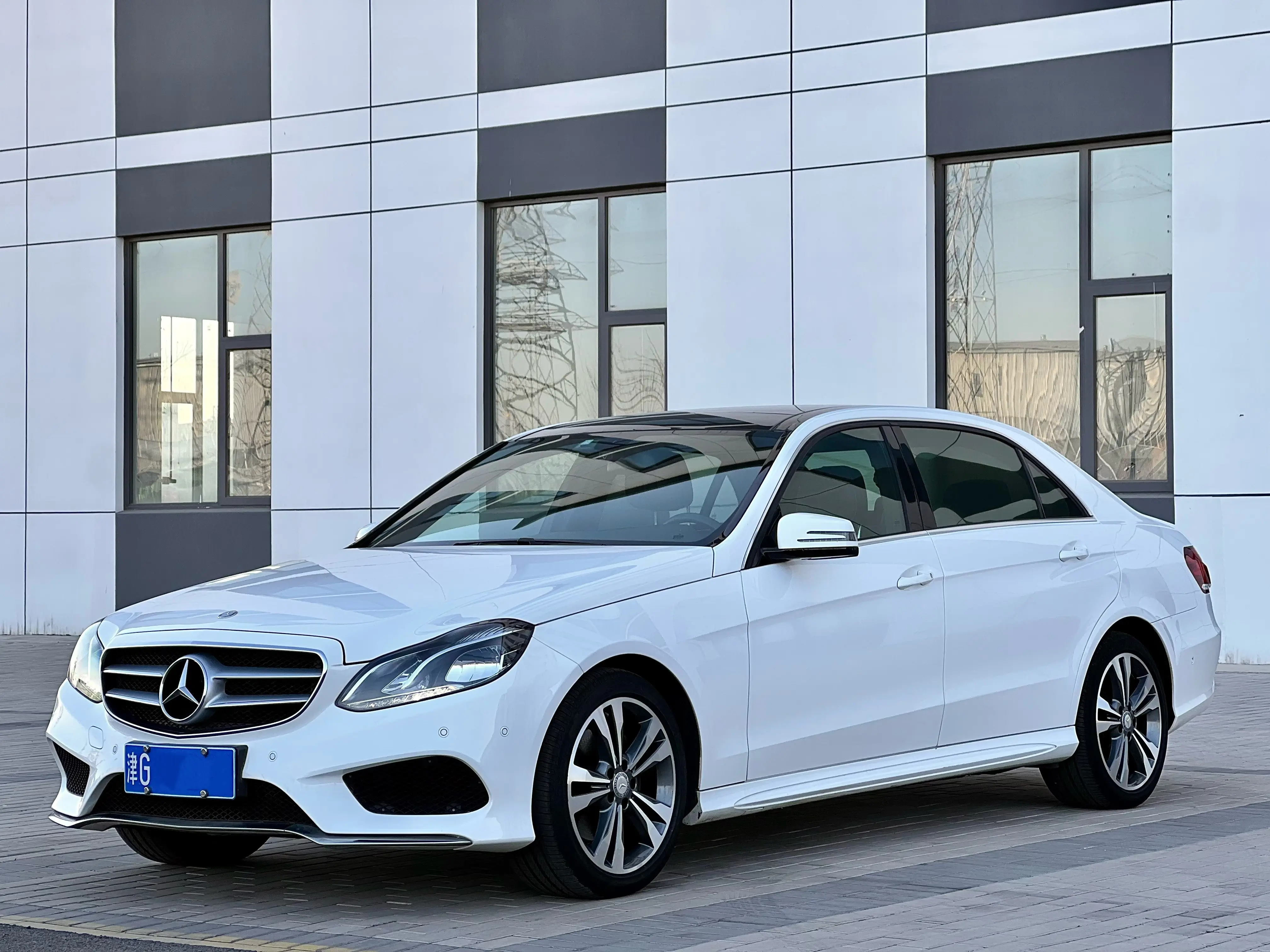 Mercedes-Benz E-Class  из Китая