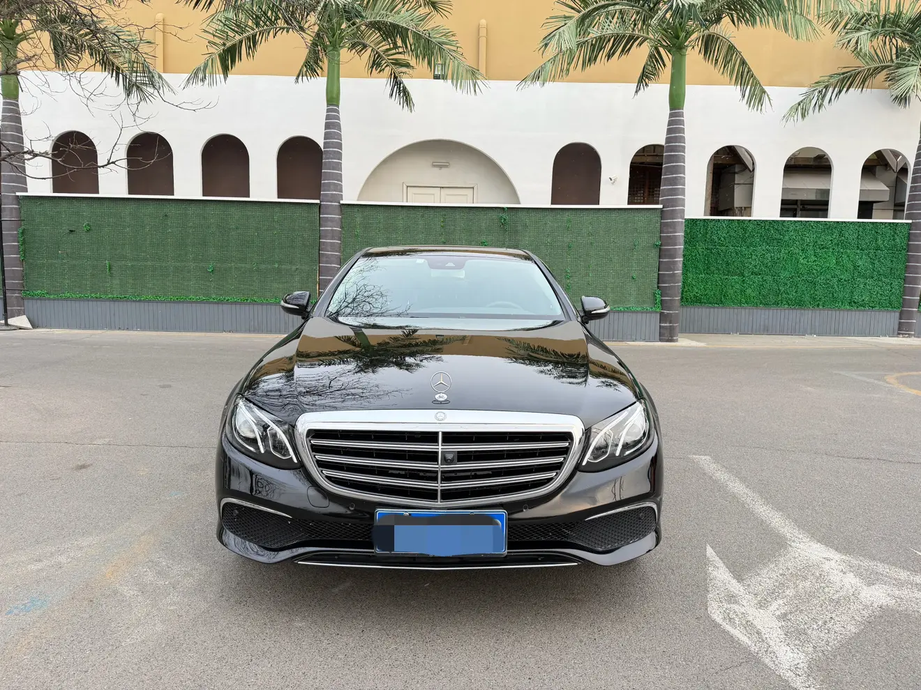 Mercedes-Benz E-Class  из Китая