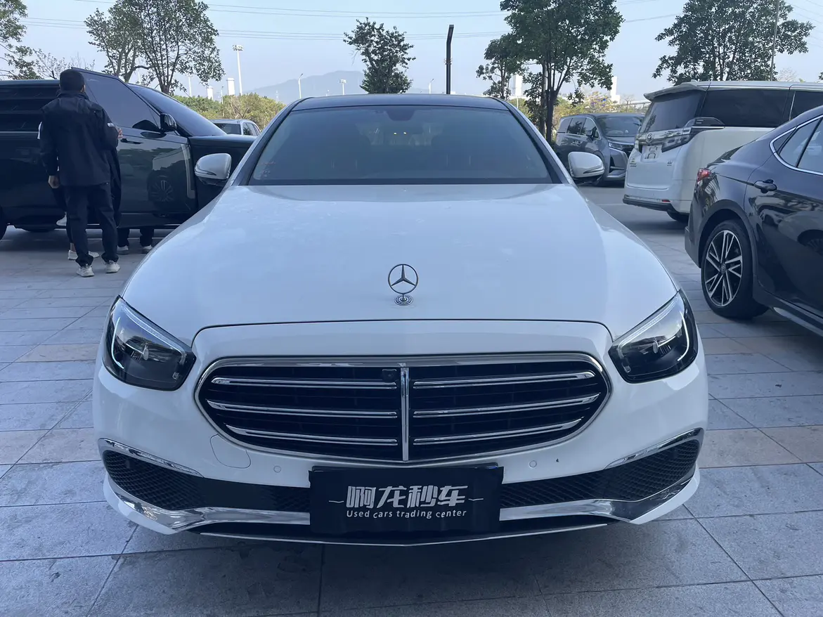 Mercedes-Benz E-Class  из Китая