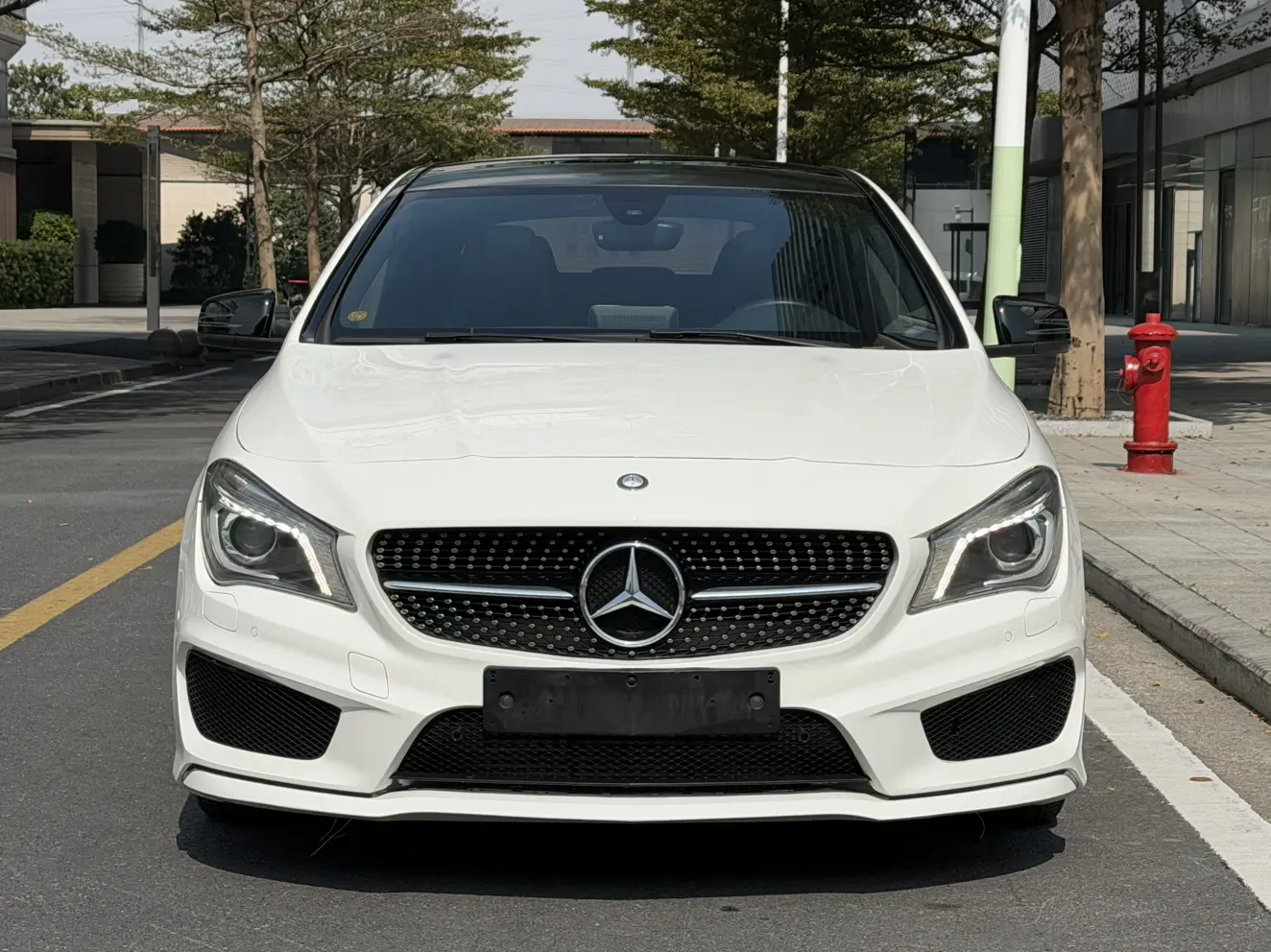 Mercedes-Benz Mercedes CLA  из Китая