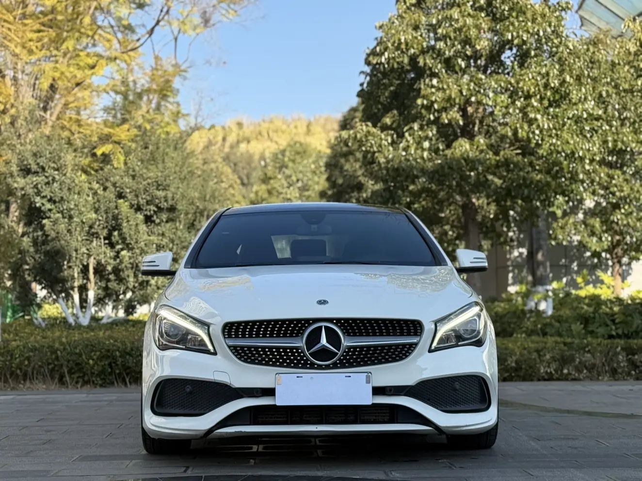 Mercedes-Benz Mercedes CLA  из Китая