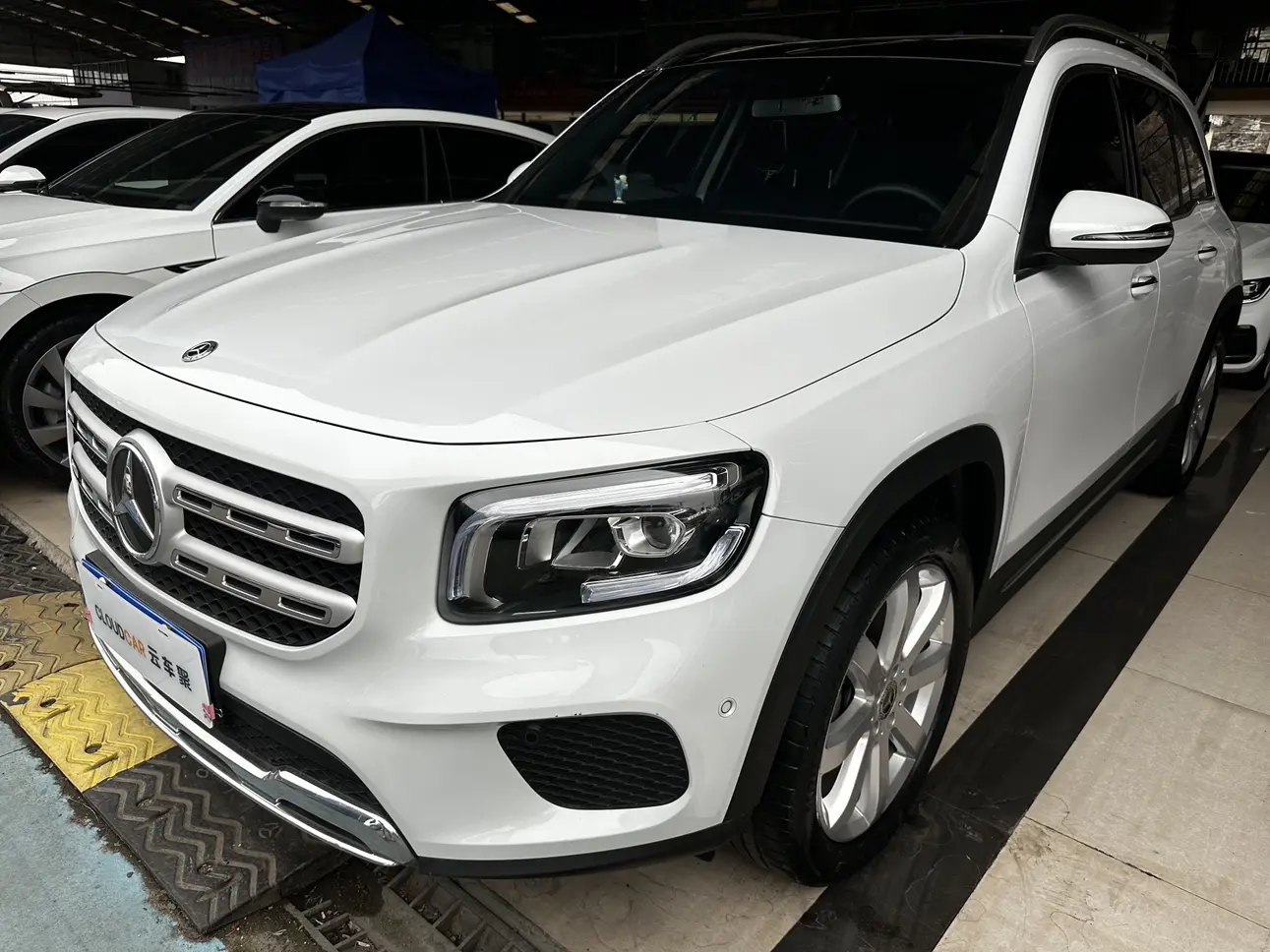 Mercedes-Benz GLB  из Китая