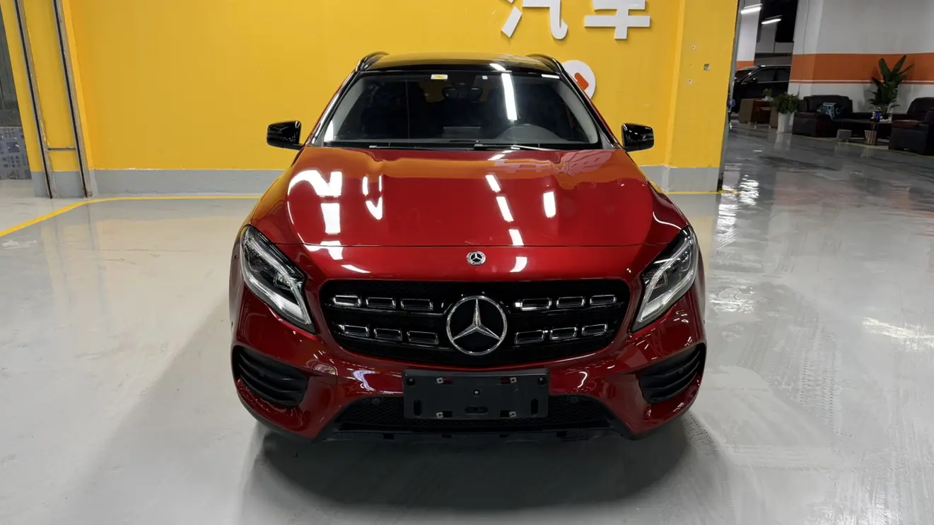 Mercedes-Benz GLA  из Китая