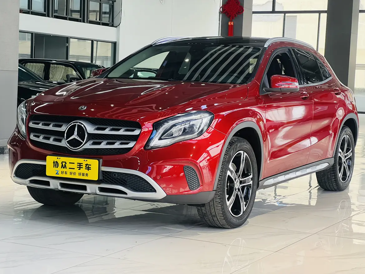 Mercedes-Benz GLA  из Китая