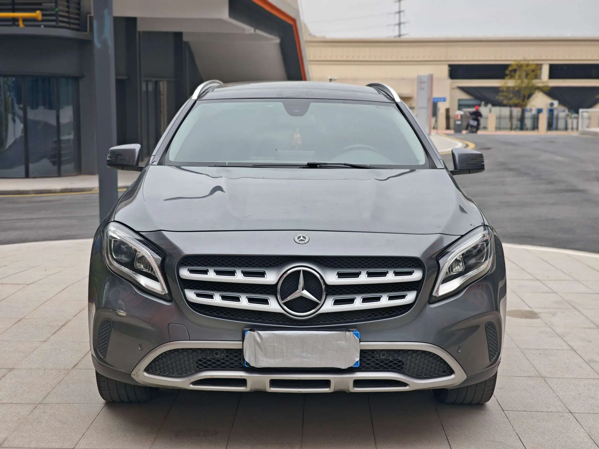 Mercedes-Benz GLA  из Китая