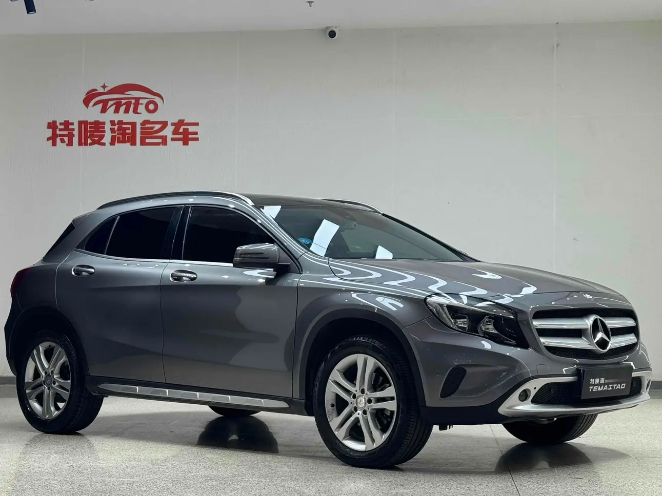 Mercedes-Benz GLA  из Китая