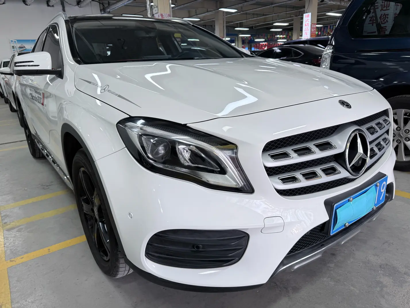 Mercedes-Benz GLA  из Китая
