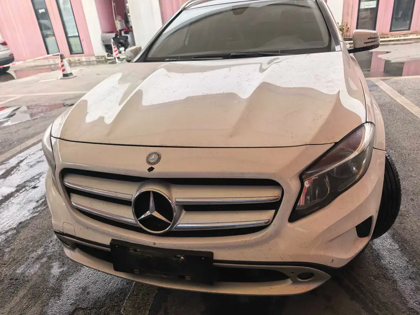 Mercedes-Benz GLA  из Китая