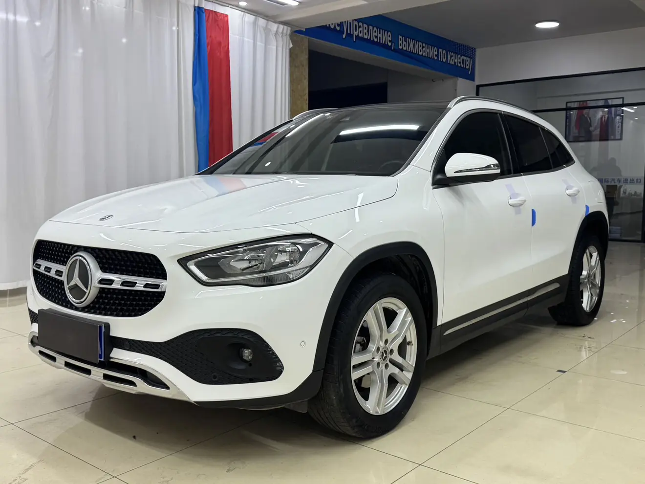 Mercedes-Benz GLA  из Китая