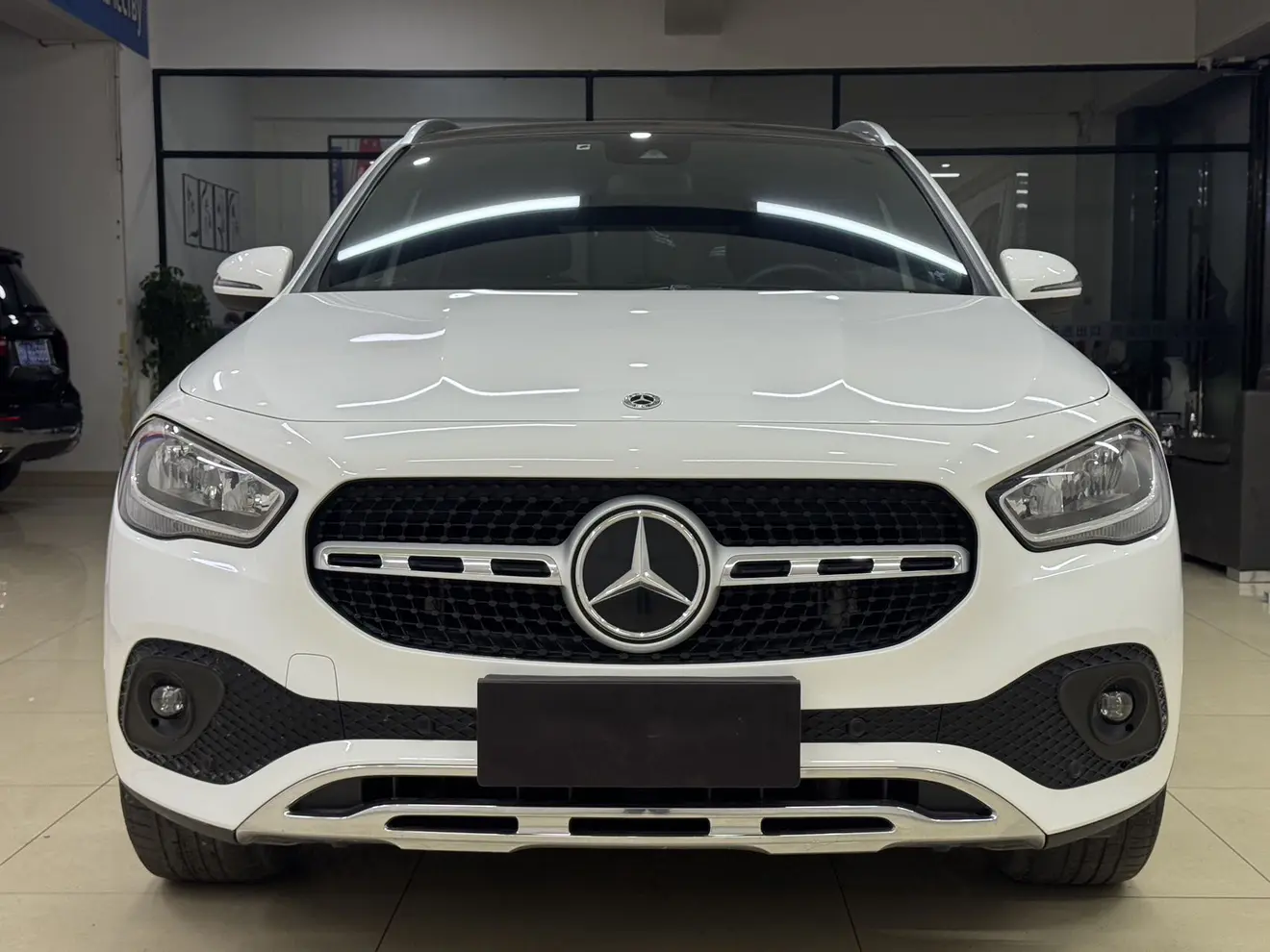 Mercedes-Benz GLA  из Китая