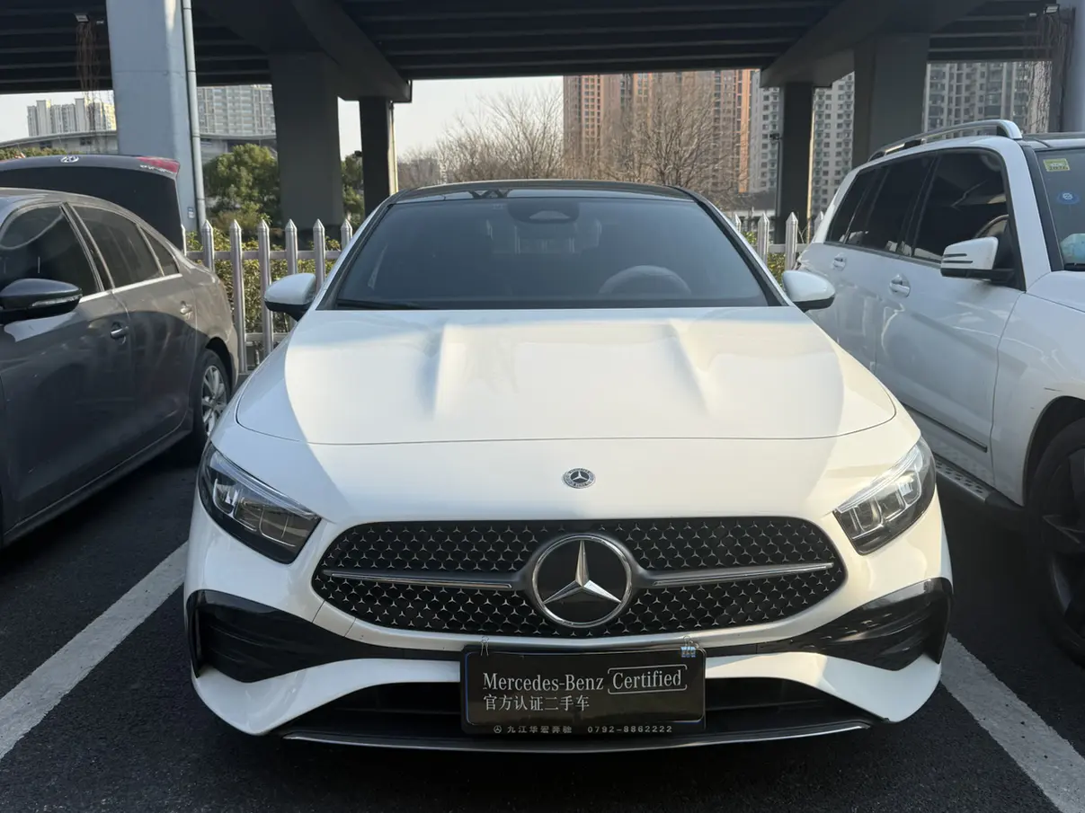 Mercedes-Benz Mercedes Benz A Class  из Китая