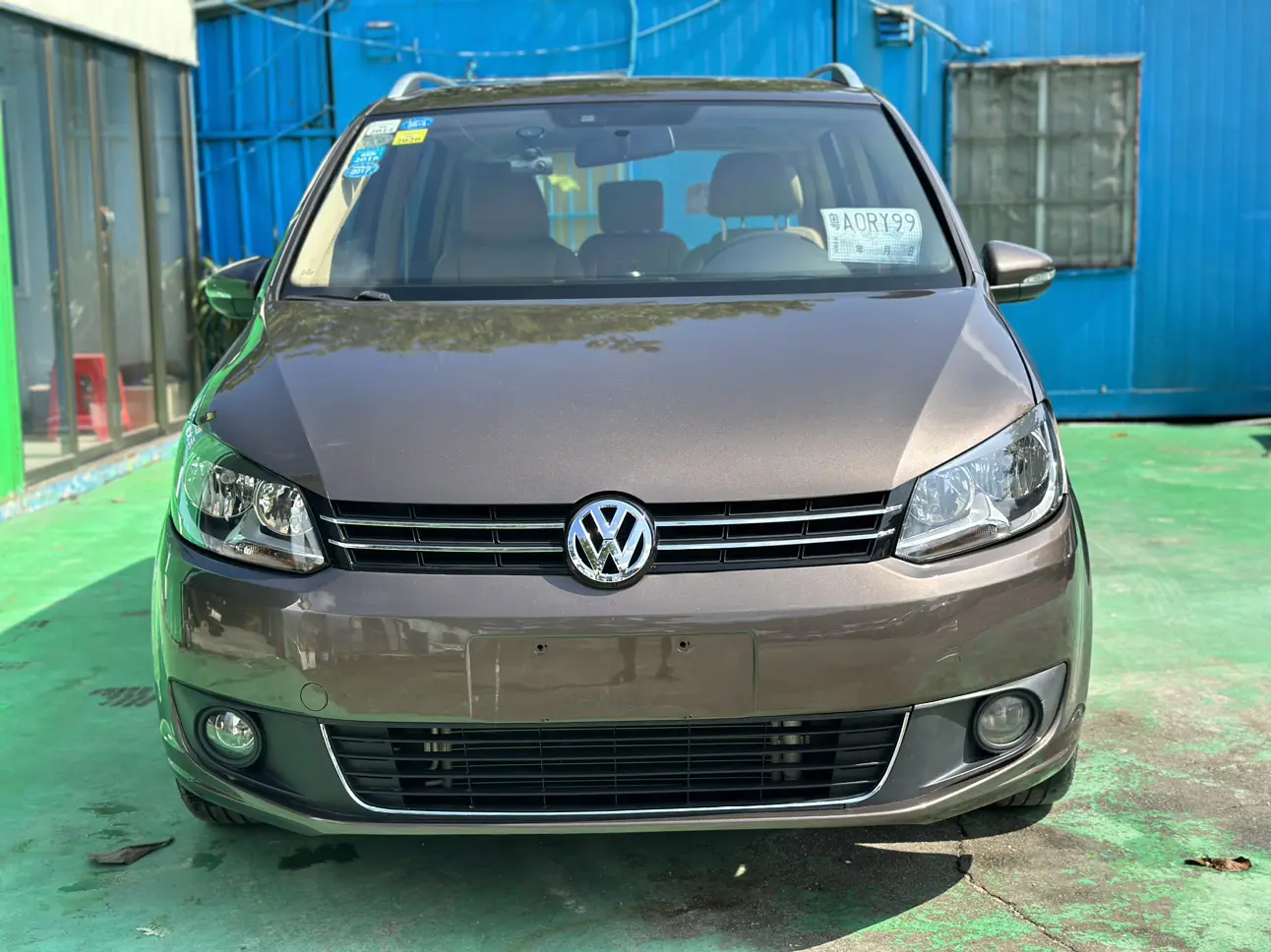 Volkswagen Touran  из Китая