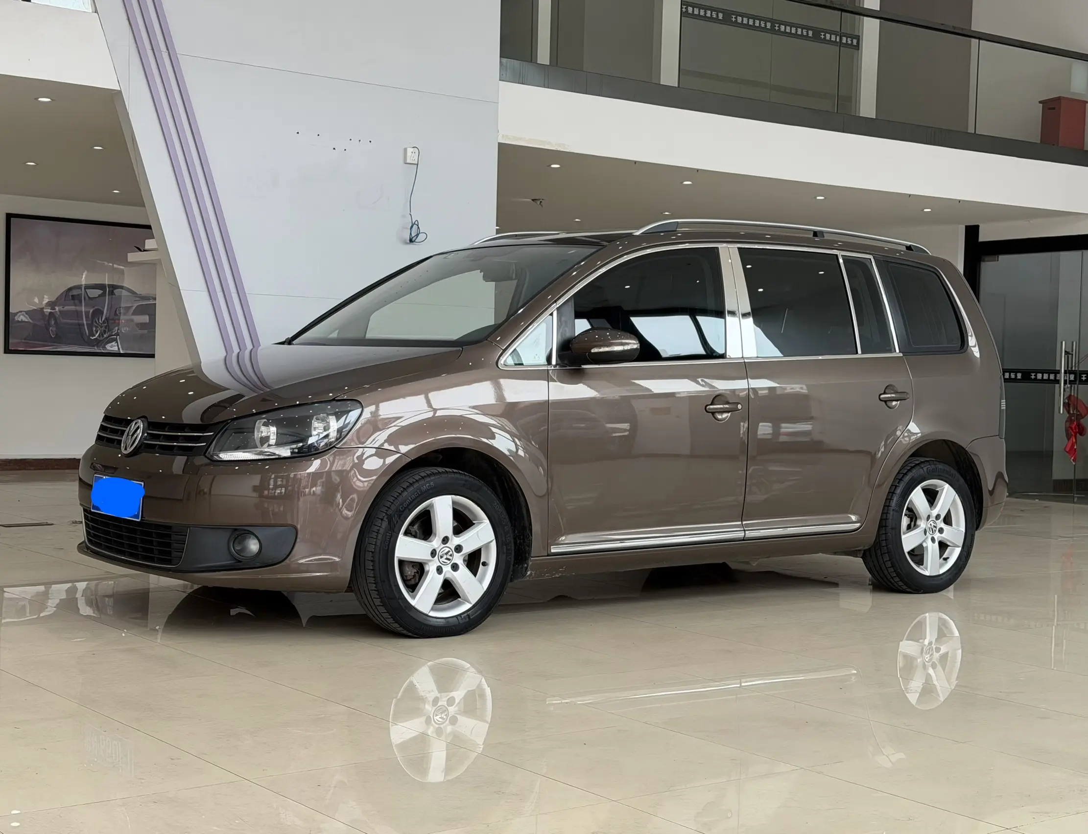 Volkswagen Touran  из Китая