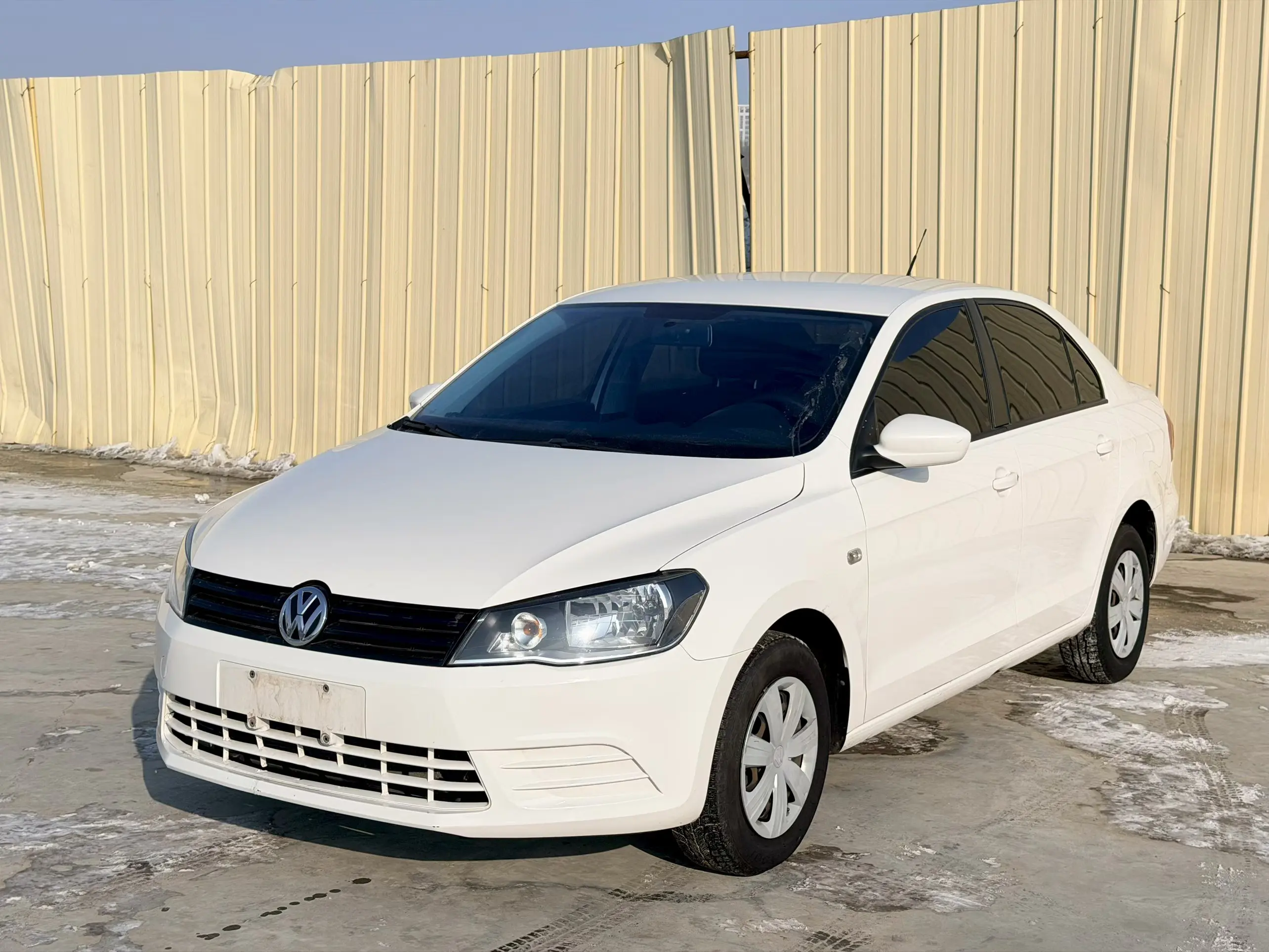 Volkswagen Jetta  из Китая