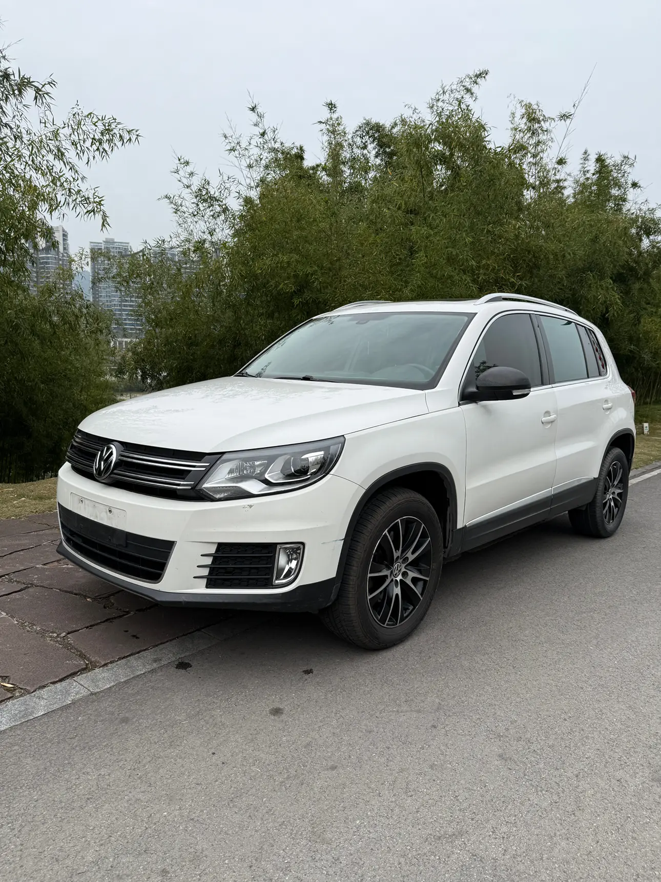 Volkswagen Tiguan  из Китая