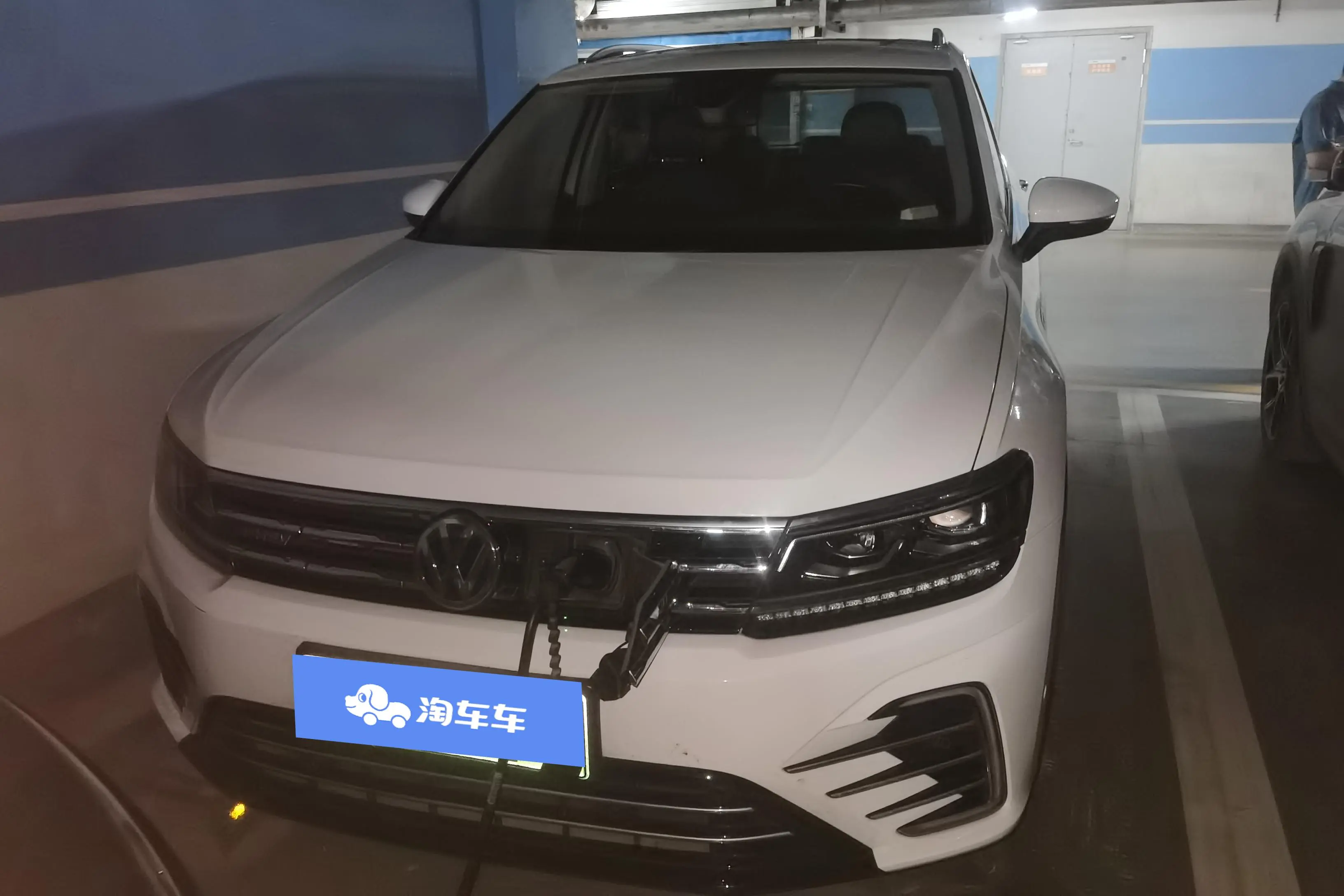 Volkswagen Tiguan L PHEV  из Китая