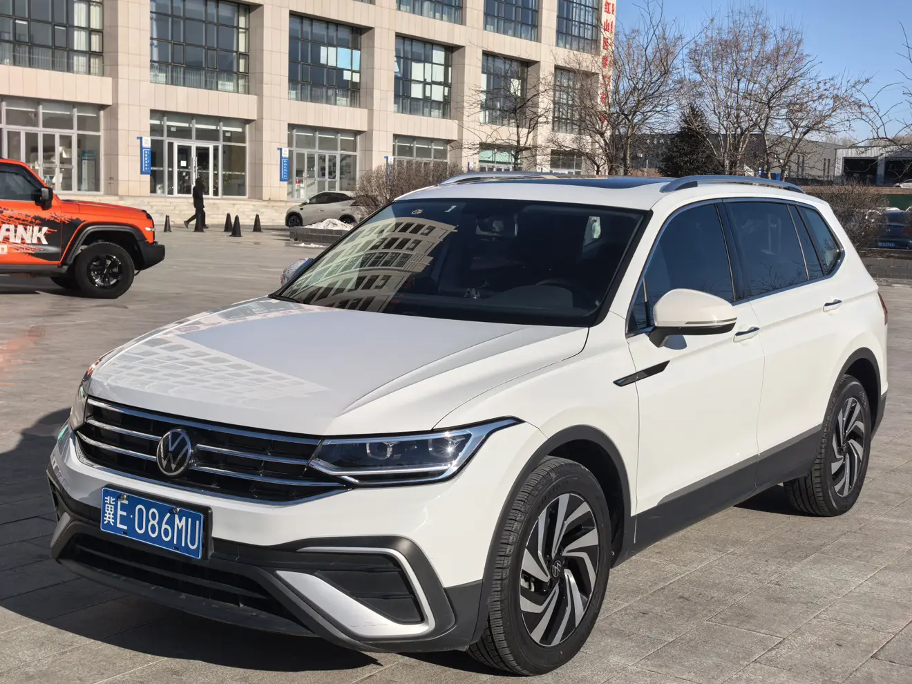 Volkswagen Tiguan L  из Китая